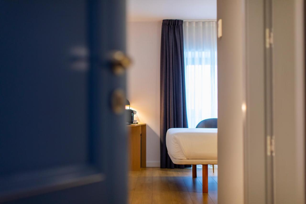 Hotel Javier Montero Ribadeo Esterno foto